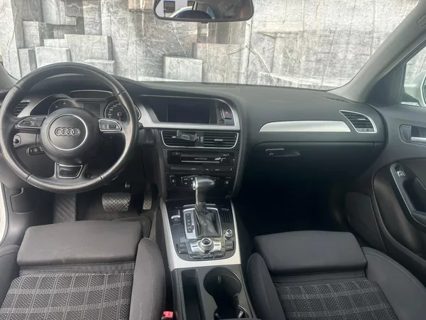 Audi A4 2.0TDi,105KW,VYHŘ.SED.,TEMP. - foto 12