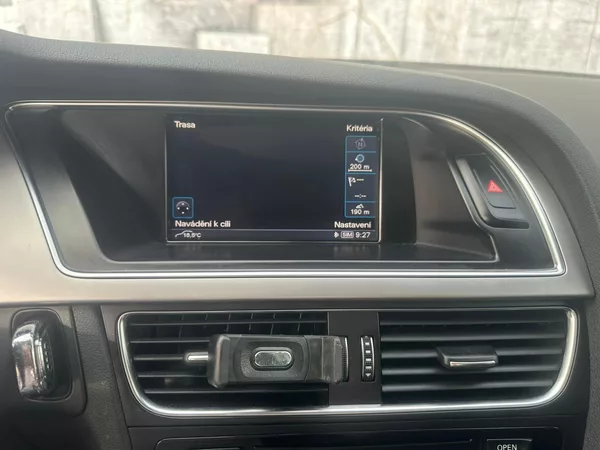Audi A4 2.0TDi,105KW,VYHŘ.SED.,TEMP. - foto 13