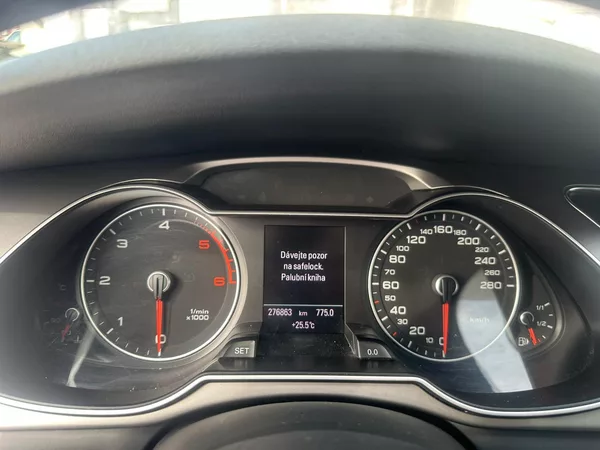 Audi A4 2.0TDi,105KW,VYHŘ.SED.,TEMP. - foto 16