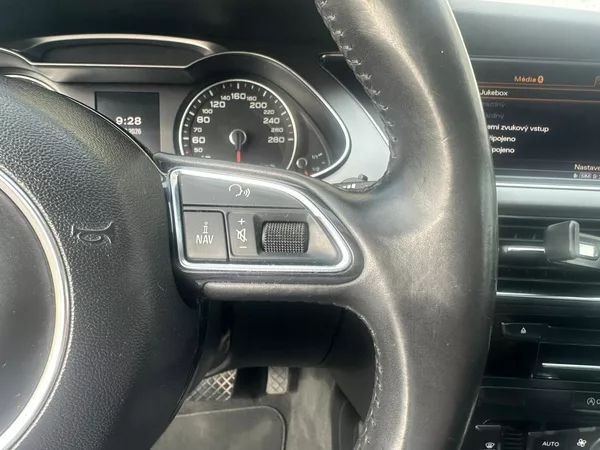 Audi A4 2.0TDi,105KW,VYHŘ.SED.,TEMP. - foto 23