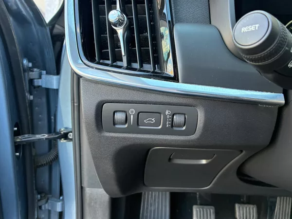 Volvo V90 2.0D, 110KW - foto 13