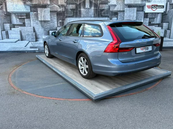 Volvo V90 2.0D, 110KW - foto 6