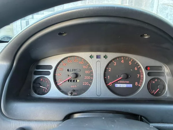 Toyota Corolla 1.4 LPG, 71KW - foto 13