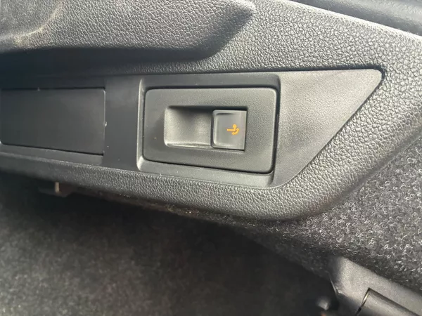 Škoda Octavia 1.5TSi,110KW,VYHŘ.SEDADLA,TEMP - foto 11