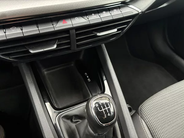 Škoda Octavia 1.5TSi,110KW,VYHŘ.SEDADLA,TEMP - foto 14