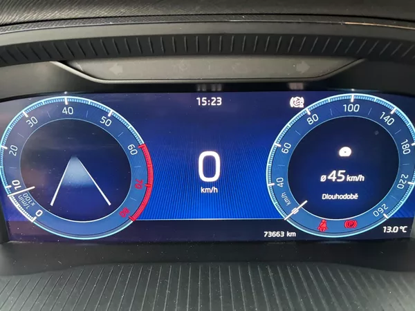 Škoda Octavia 1.5TSi,110KW,VYHŘ.SEDADLA,TEMP - foto 15
