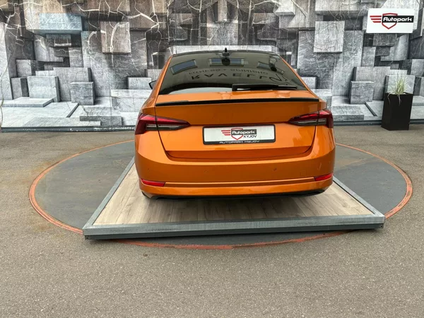 Škoda Octavia 1.5TSi,110KW,VYHŘ.SEDADLA,TEMP - foto 7