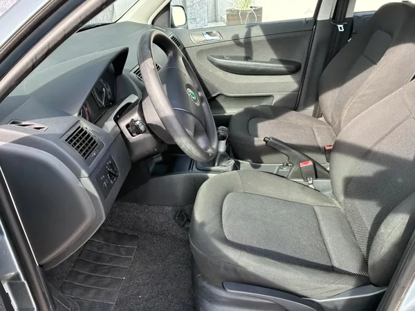 Škoda Fabia 1.4MPi, 55KW, TEMP., TOP STAV - foto 19
