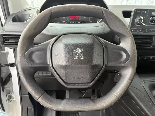 Peugeot Partner 1.5HDi, 96KW, VYHŘ. SEDADLA - foto 15