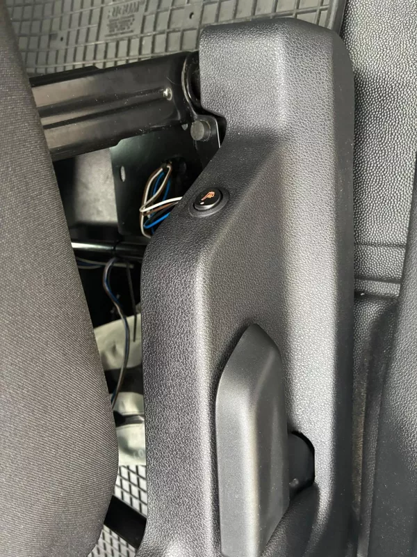 Peugeot Partner 1.5HDi, 96KW, VYHŘ. SEDADLA - foto 26