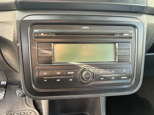 Škoda Fabia 1.2HTP, 51KW - foto 14