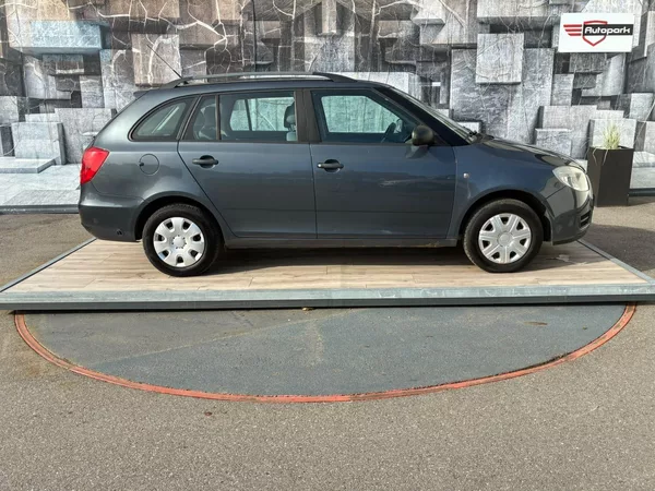 Škoda Fabia 1.2HTP, 51KW - foto 5