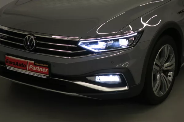Volkswagen Passat Alltrack 2.0 TDI 147kW 4M DSG - foto 7