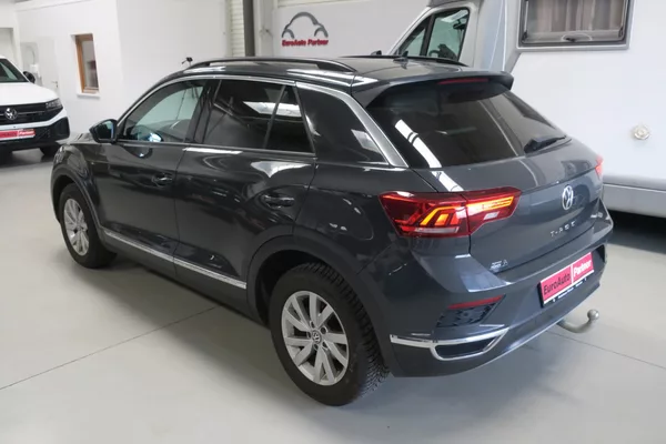 Volkswagen T-Roc Sport 1.5 TSI 110 kW manuál - foto 2