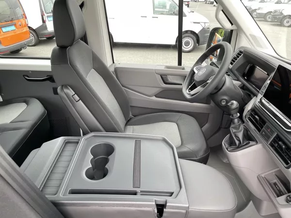 Volkswagen Crafter DOKA 35 103kW Tažné 7míst - foto 9