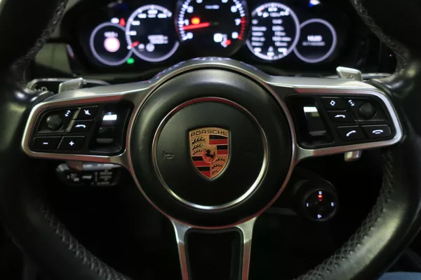 Porsche Cayenne Coupe 3.0 V6 Tiptronic Vzduch - foto 17