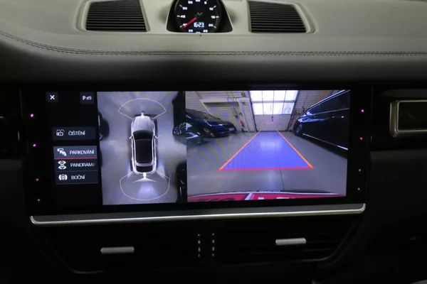 Porsche Cayenne Coupe 3.0 V6 Tiptronic Vzduch - foto 31