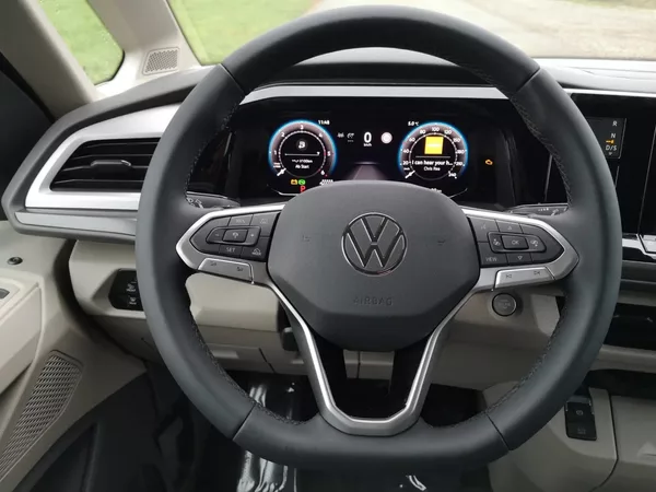 Volkswagen Multivan Trend 2,0 TDI 110kW IQ.LIGHT - foto 9