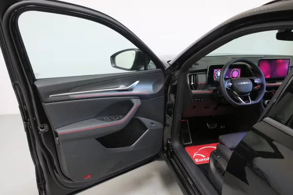Škoda Kodiaq RS 2.0 TSI 195 kW KŮŽE + PANO - foto 9