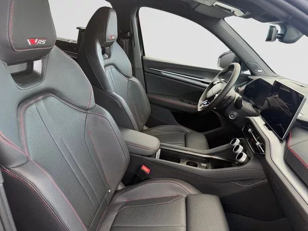 Škoda Kodiaq RS 2.0 TSI 195 kW PANO+Nez.top - foto 33