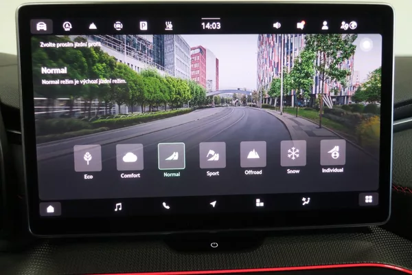 Škoda Kodiaq RS 2.0 TSI 195 kW PANO+Nez.Top - foto 25