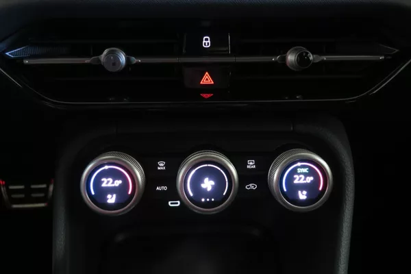 Škoda Kodiaq RS 2.0 TSI 195 kW PANO+Nez.Top - foto 34