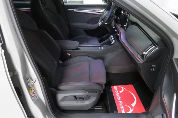 Škoda Kodiaq RS 2.0 TSI 195 kW Panorama NEW - foto 38