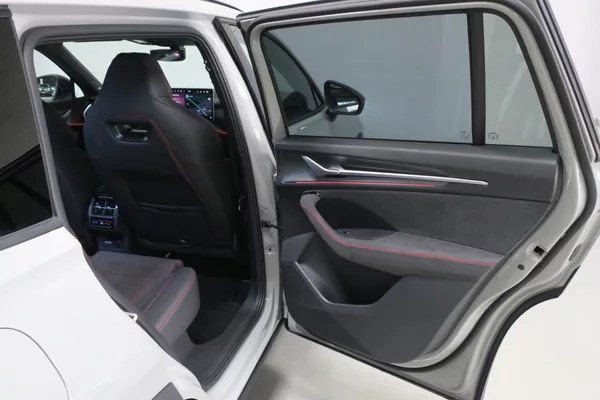Škoda Kodiaq RS 2.0 TSI 195 kW Panorama NEW - foto 39
