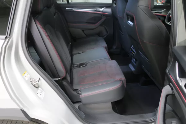 Škoda Kodiaq RS 2.0 TSI 195 kW Panorama NEW - foto 40