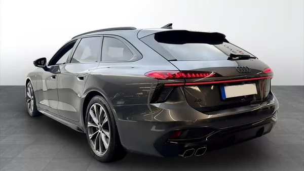Audi A6 2,0TDI AVANT Quattro S-Line - foto 3