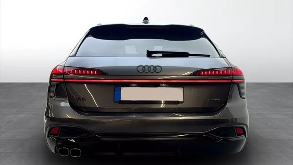 Audi A6 2,0TDI AVANT Quattro S-Line - foto 4