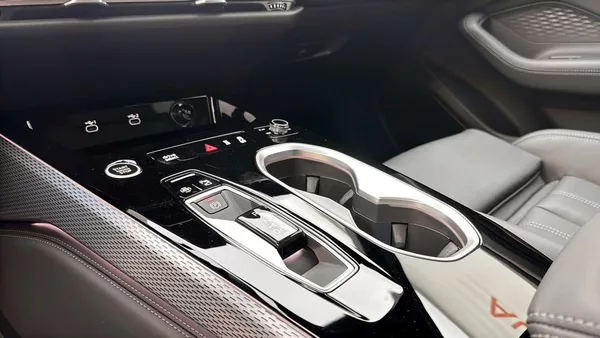 Audi A6 2,0TDI AVANT Quattro S-Line - foto 9