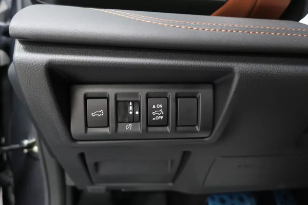 Subaru Outback 2.5i AWD TOURING - foto 14