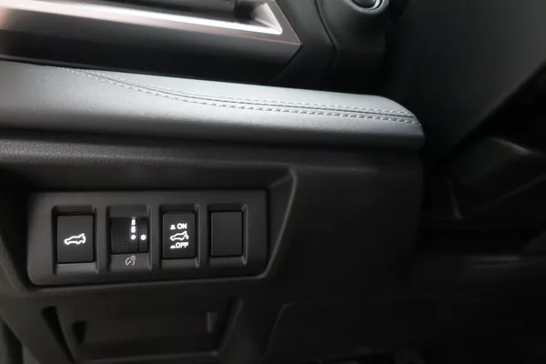 Subaru Outback 2.5i AWD Touring - foto 17