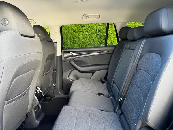 Škoda Kodiaq Selection142kW 4X4 DSG Nez.Top - foto 11