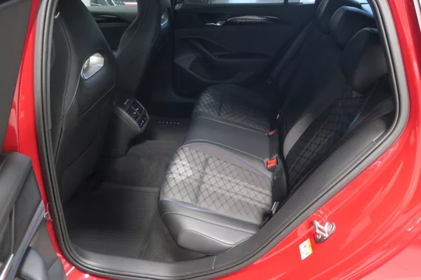 Volkswagen Passat R-Line 2,0TDI 142kW 4M Nez.Top - foto 43