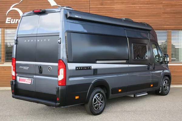 Affinity Camper ONE 2,2 Mjet 132 kW 9AT - foto 4