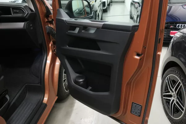 Volkswagen T6.1 2.0TDI 110 kW Beach Tour LED - foto 34