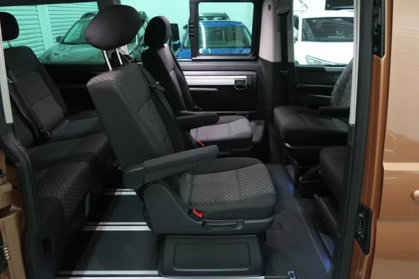 Volkswagen T6.1 2.0TDI 110 kW Beach Tour LED - foto 37