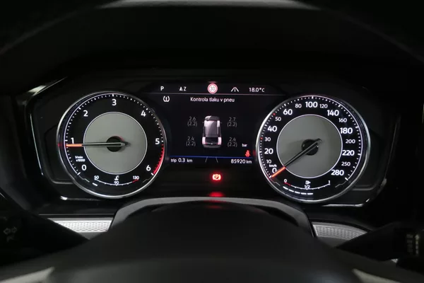 Volkswagen Touareg NEW Final Edition R Line 210kW - foto 19