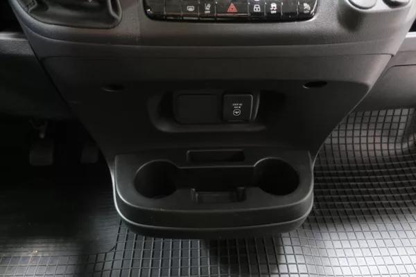 Fiat Ducato FULLVANS 2,2MTJ 140k L2H2 - foto 20