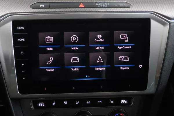 Volkswagen Passat Variant 2.0 TDI 176kW 4M. DSG Alltrack - foto 24