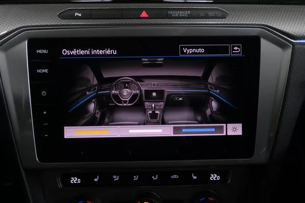 Volkswagen Passat Variant 2.0 TDI 176kW 4M. DSG Alltrack - foto 32