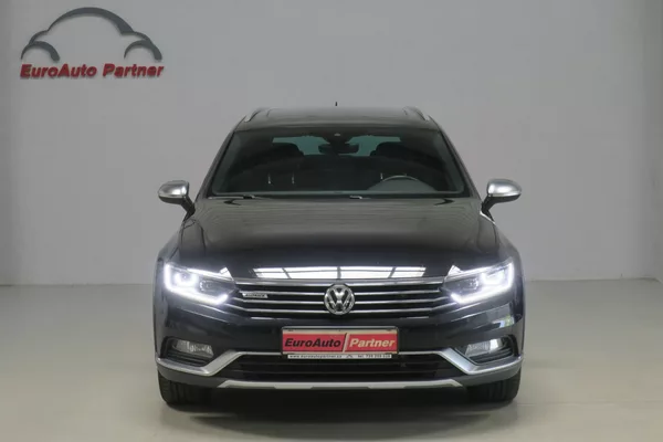 Volkswagen Passat Variant 2.0 TDI 176kW 4M. DSG Alltrack - foto 6