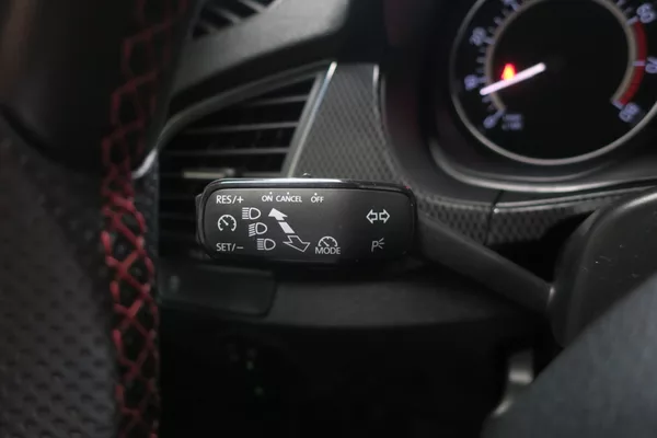 Škoda Fabia 1.2TSi Monte Carlo ČR - foto 20