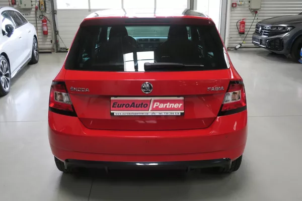 Škoda Fabia 1.2TSi Monte Carlo ČR - foto 3
