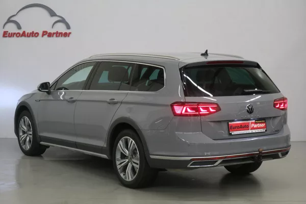 Volkswagen Passat Alltrack 2.0 TDI 147kW 4M DSG - foto 2
