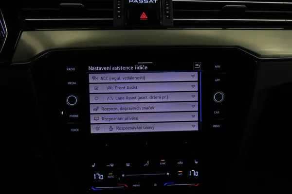 Volkswagen Passat Alltrack 2.0 TDI 147kW 4M DSG - foto 31
