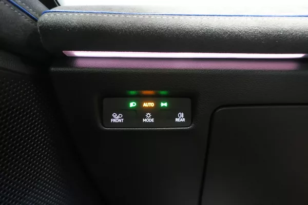 Volkswagen Passat Variant R-Line 2,0TDI 142kW 4M Nez.Top - foto 13