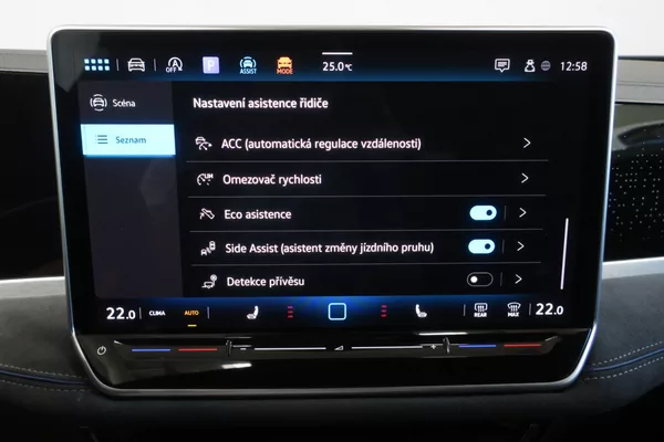 Volkswagen Passat Variant R-Line 2,0TDI 142kW 4M Nez.Top - foto 33